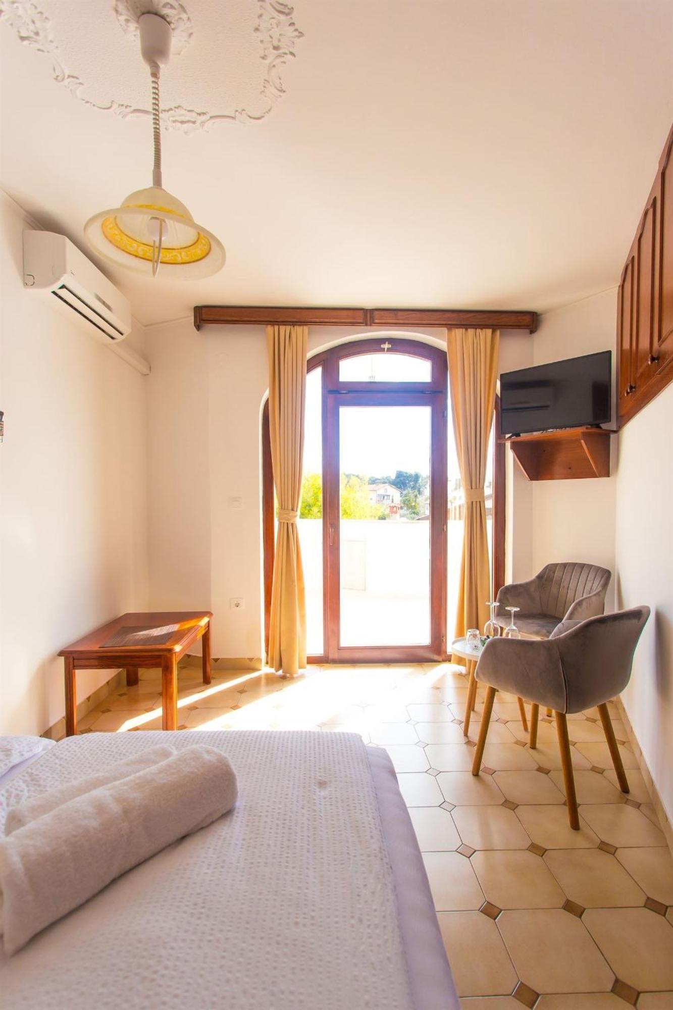 Villa Purić Rovigno Esterno foto